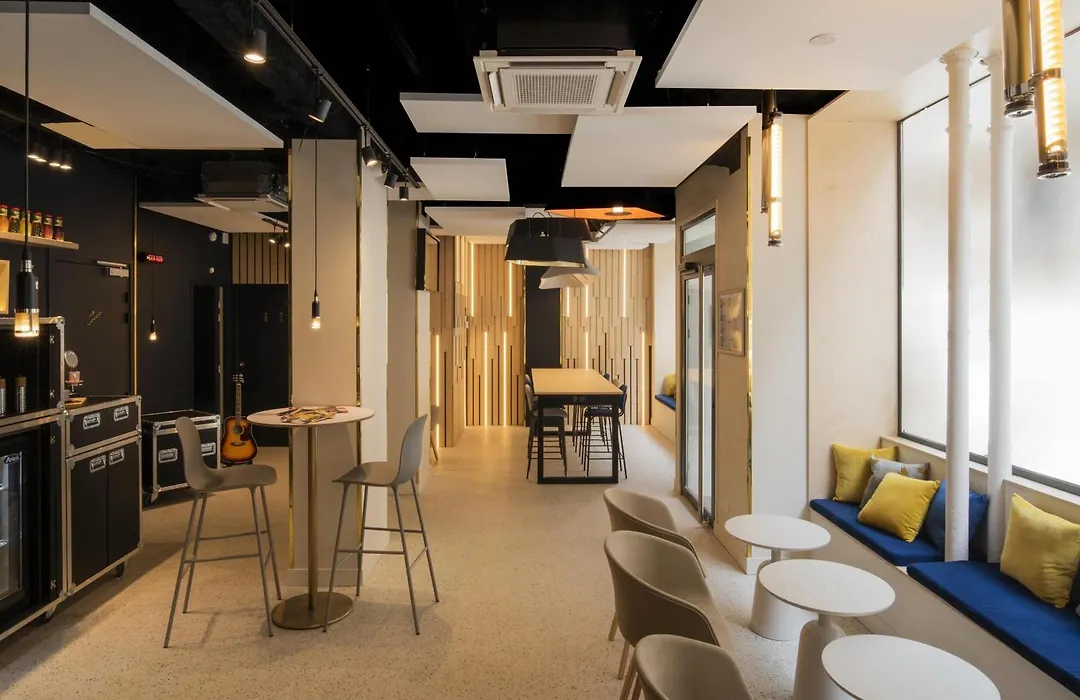 ibis Styles Paris Opera Lafayette-1
